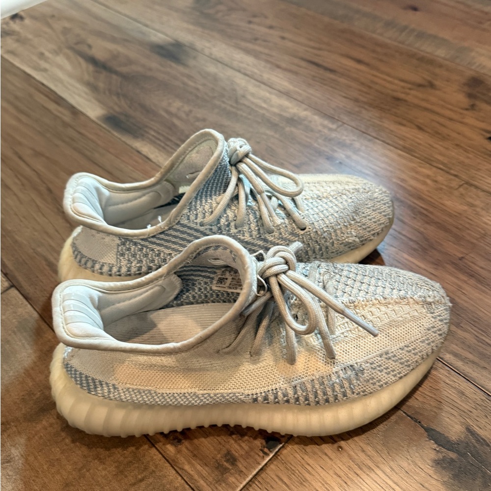 Yeezy Kids Sneakers in Gray and Cream